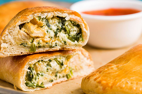 papazzi pizzeria - Chicken Calzone