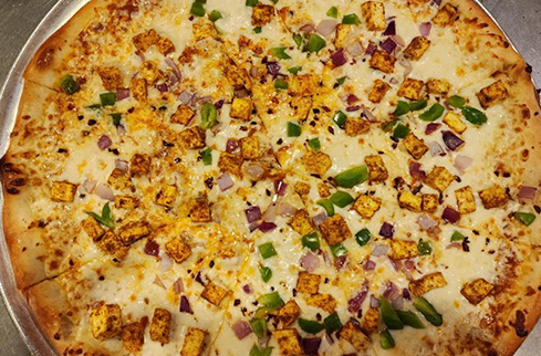 papazzi pizzeria - Paneer Tikka Masala Pizza